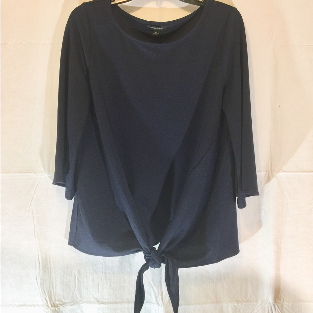 Banana Republic tie front blouse sz M navy